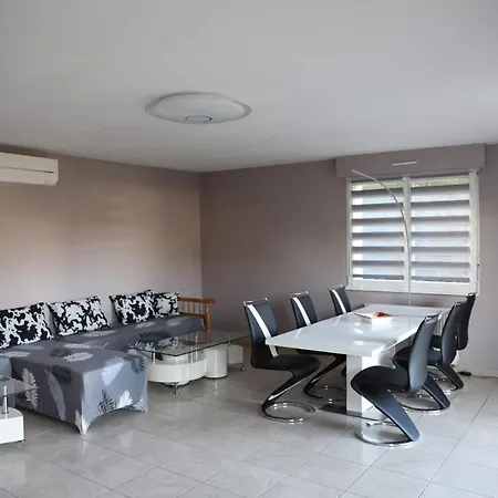 Apartment Commealamaison Saint-Louis (Haut-Rhin)
